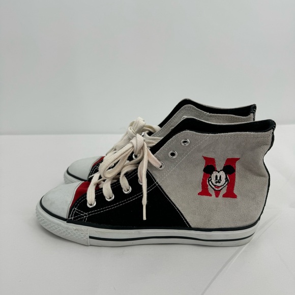 NWD Mickey & Co Disney Mickey Mouse Tennis Shoes size 6.5 Leather Upper - Picture 4 of 8